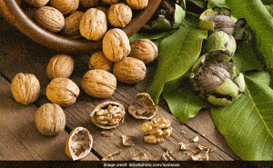 Consuming Nuts May Reduce Risk Of Heart Disease By 30 Percent: Study